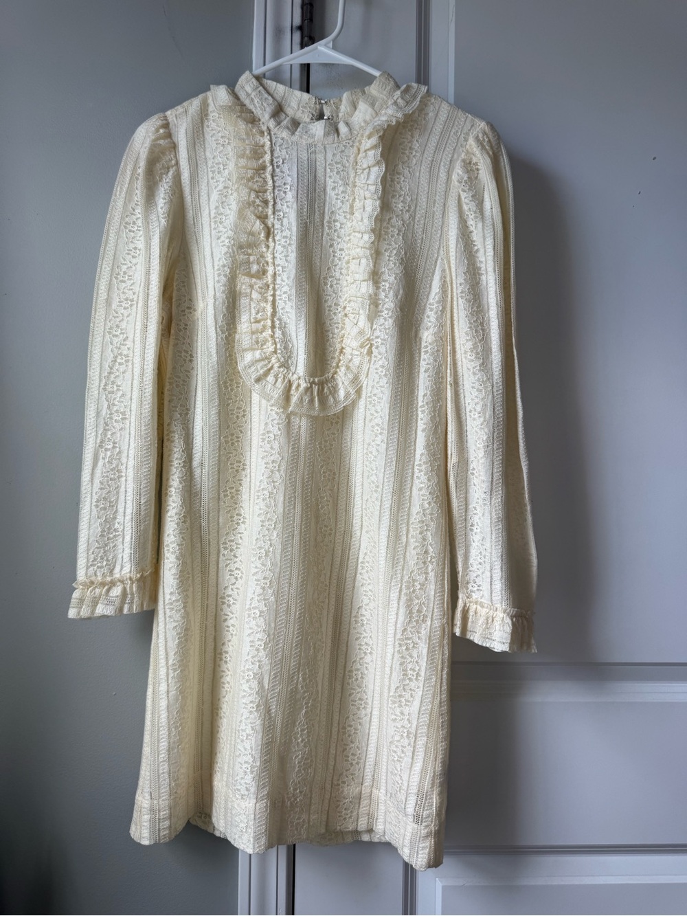NEW Love the Label Victorian lace ruffle long sleeve mini dress sz small ivory
